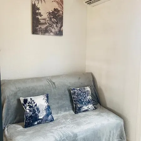 Bel Dans Résidence Avec Piscine